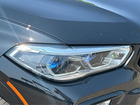 Used 2021 BMW X6 xDrive40i w/ Premium Enhanced Package image 31