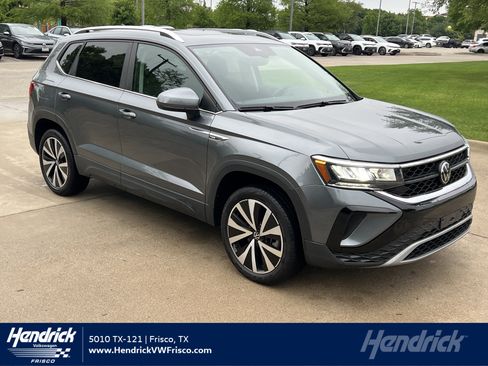 Certified 2023 Volkswagen Taos SE w/ Panoramic Sunroof Package FWD image 1