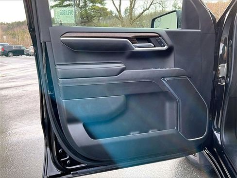 Used 2024 GMC Sierra 1500 Elevation image 18