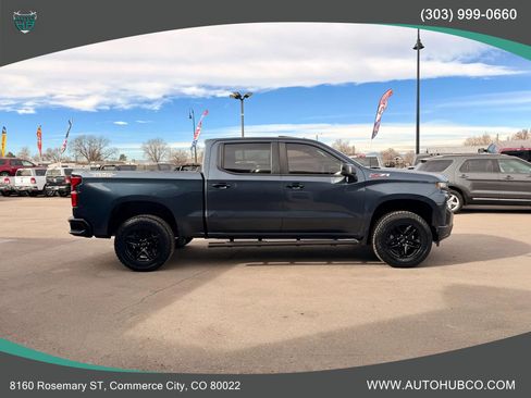 Used 2020 Chevrolet Silverado 1500 LT Trail Boss image 4