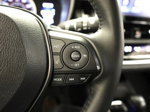 Used 2022 Toyota Corolla SE image 25