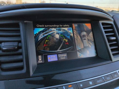 Used 2019 INFINITI QX60 Luxe w/ Essential Package image 32