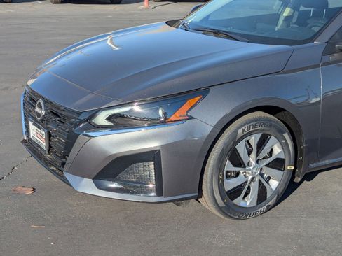 New 2025 Nissan Altima 2.5 S image 8