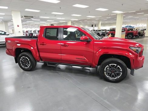 New 2026 Toyota Tacoma TRD Sport image 6