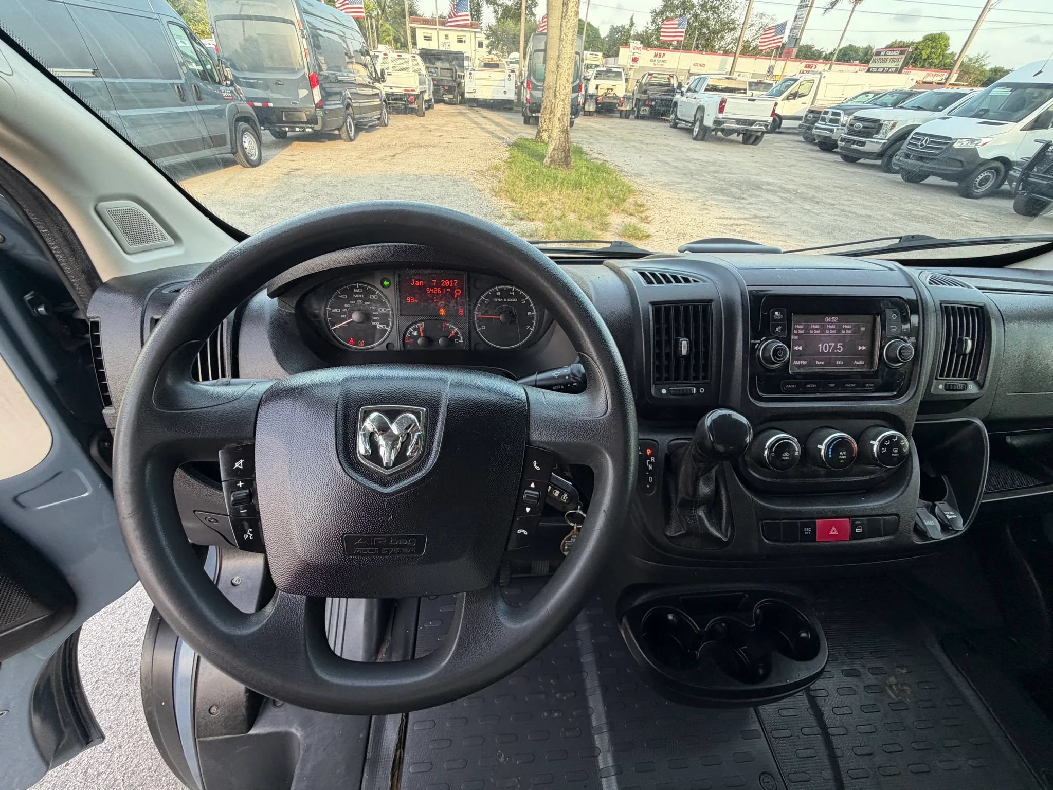 Used 2020 RAM ProMaster 3500 FWD image 11