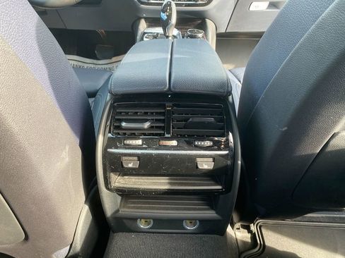 Used 2018 BMW 530e xDrive 530e xDrive iPerformance image 27