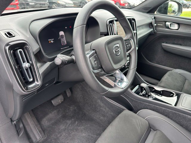 Used 2023 Volvo C40 P8 Recharge Ultimate AWD/4WD image 22