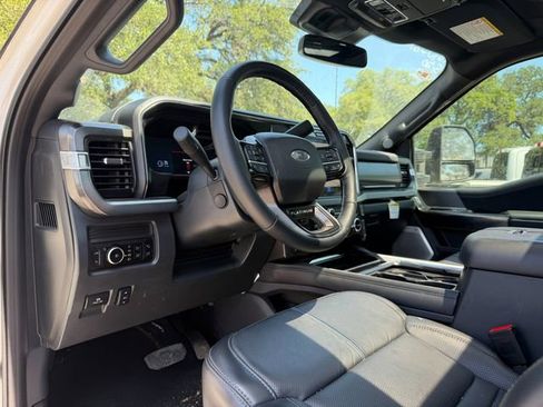 Used 2026 Ford F350 Platinum AWD/4WD image 8