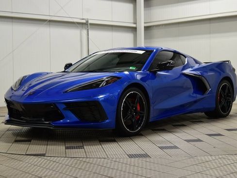 Used 2020 Chevrolet Corvette Stingray Preferred Cpe w/ 2LT Preferred Equipment Group image 3