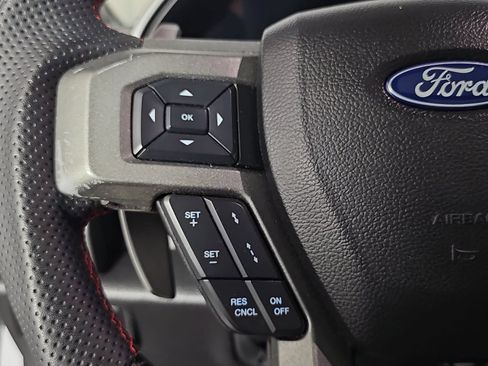 Used 2018 Ford F150 Raptor w/ Equipment Group 802A Luxury AWD/4WD image 15
