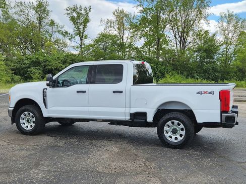 Used 2023 Ford F250 XLT AWD/4WD image 6