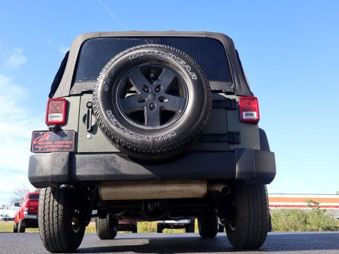 Used 2017 Jeep Wrangler Sport w/ Quick Order Package 23S image 13