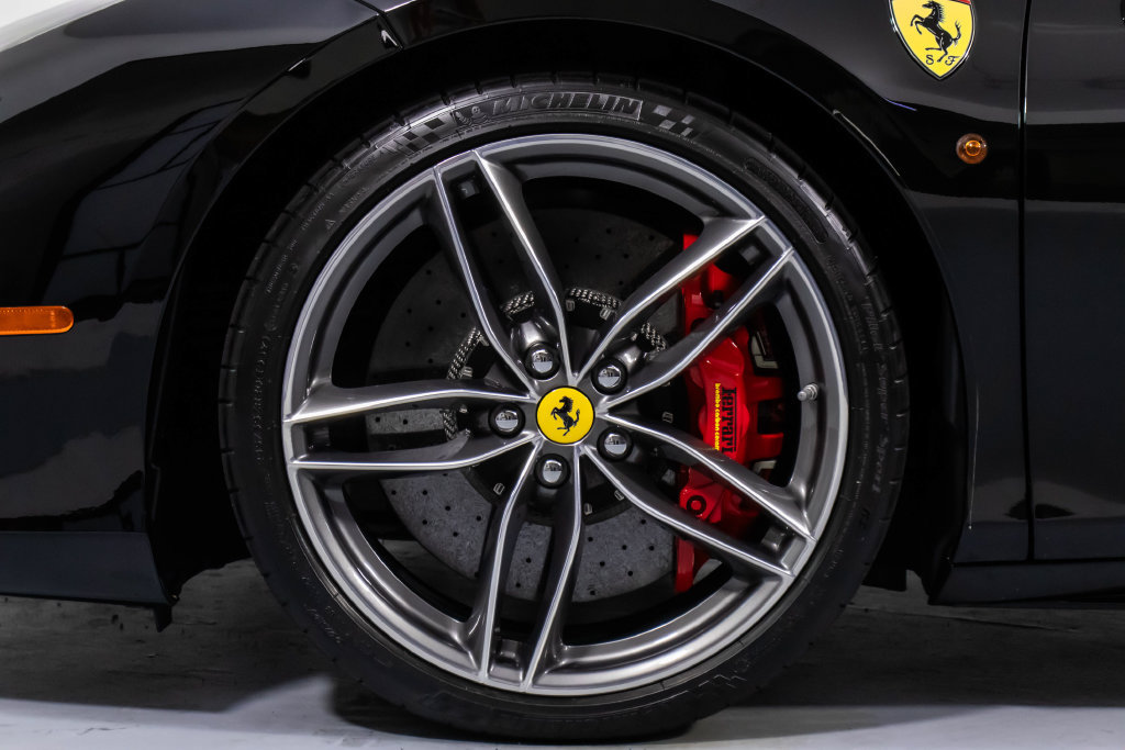 Certified 2017 Ferrari 488 Spider RWD image 61
