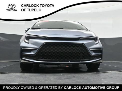 Used 2025 Toyota Corolla SE image 32
