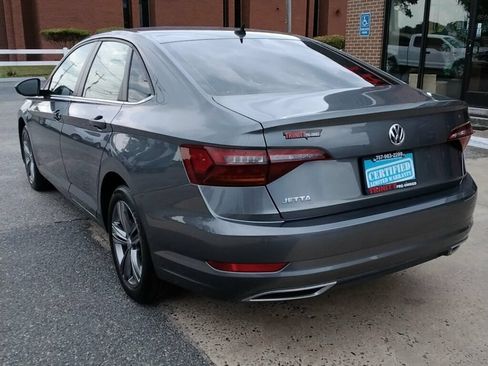 Used 2019 Volkswagen Jetta R-Line FWD image 2