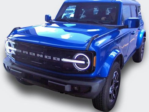Used 2024 Ford Bronco Outer Banks AWD/4WD image 22