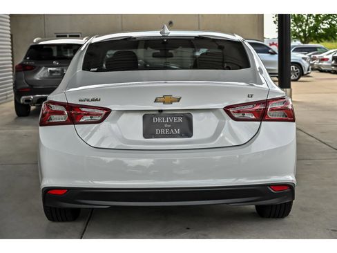 Used 2020 Chevrolet Malibu LT FWD image 7