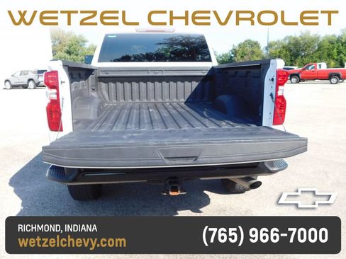 Used 2024 Chevrolet Silverado 2500 Custom w/ Custom Value Package AWD/4WD image 7