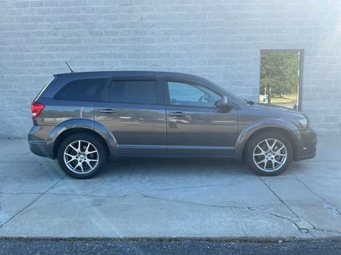 Used 2015 Dodge Journey R/T w/ Flexible Seating Group FWD image 10