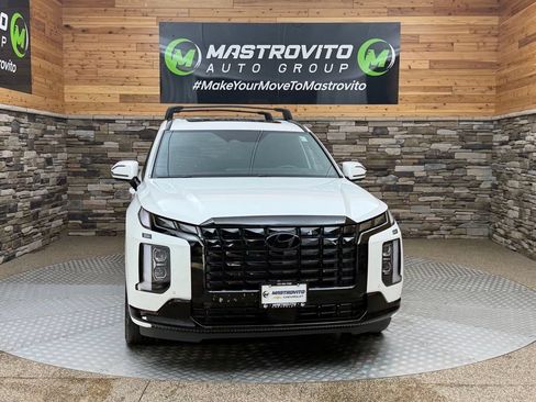 Used 2024 Hyundai Palisade Calligraphy AWD/4WD image 2
