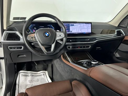 Used 2024 BMW X7 xDrive40i w/ Executive Package AWD/4WD image 22