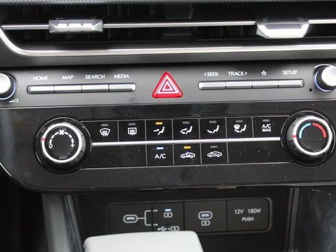 Certified 2025 Hyundai Sonata SE image 16