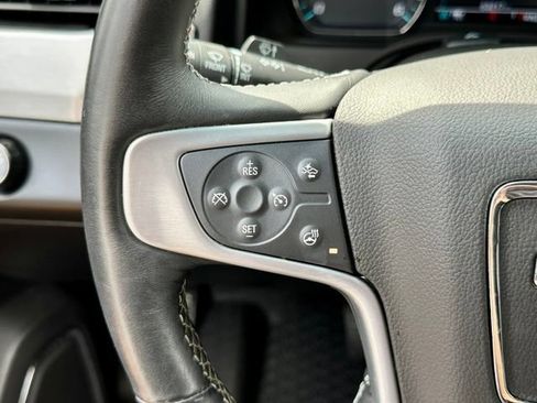 Used 2018 GMC Yukon SLT w/ Open Road Package RWD image 38