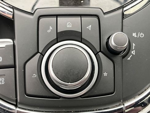 Certified 2023 MAZDA CX-9 Carbon Edition AWD/4WD image 19