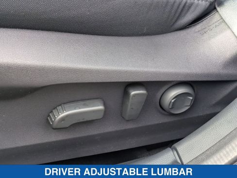 Certified 2025 Subaru Outback Premium image 9