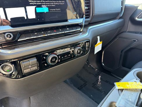 Used 2023 Chevrolet Silverado 1500 LT w/ Convenience Package II image 13