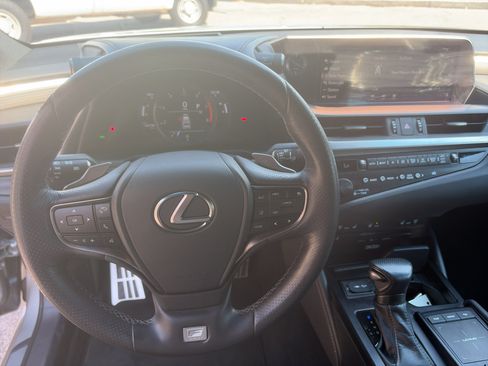 Used 2020 Lexus ES 350 F Sport w/ Accessory Package FWD image 13