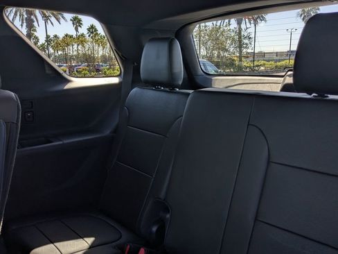 Used 2024 Chevrolet Traverse High Country image 15