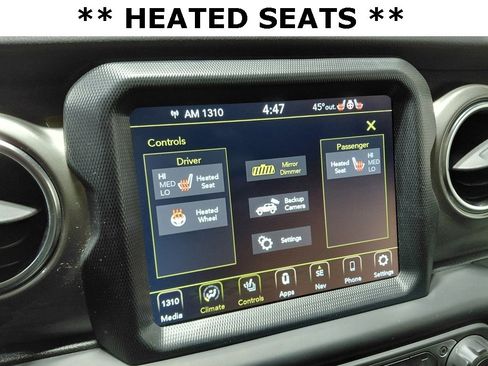 Used 2023 Jeep Wrangler Sahara w/ Cold Weather Group image 10