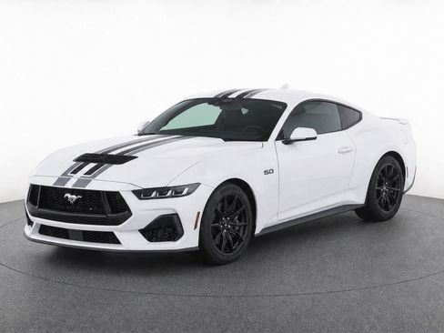 Used 2024 Ford Mustang GT Premium RWD image 34
