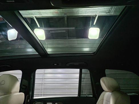 Used 2024 Mercedes-Benz GLS 63 AMG 4MATIC image 18