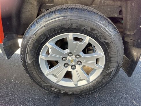 Used 2019 Chevrolet Colorado LT w/ LT Convenience Package image 17
