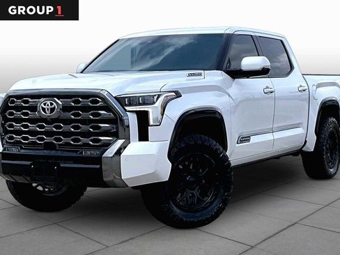 Used 2025 Toyota Tundra Platinum image 1