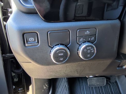 New 2026 GMC Sierra 1500 Elevation w/ Preferred Package image 15