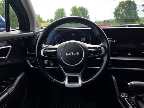 Certified 2023 Kia Sportage EX AWD/4WD image 24