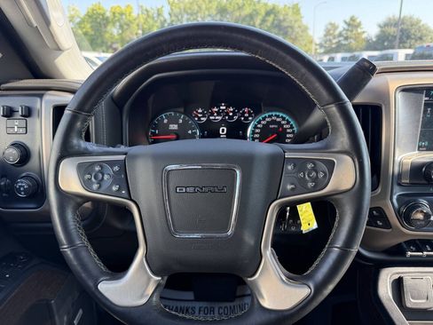Used 2018 GMC Sierra 2500 Denali w/ Duramax Plus Package AWD/4WD image 24