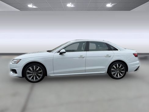 Used 2023 Audi A4 2.0T Premium w/ Convenience Package image 2