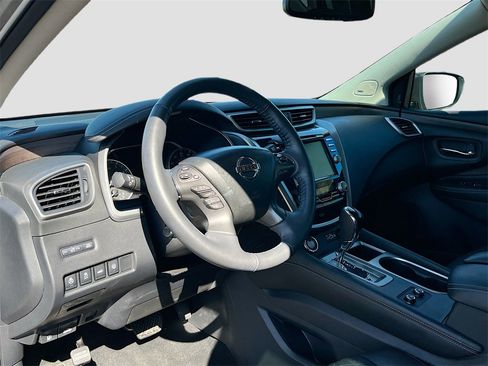 Used 2023 Nissan Murano Platinum w/ Cargo Package image 9