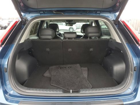 Used 2023 Kia Niro SX Touring image 39