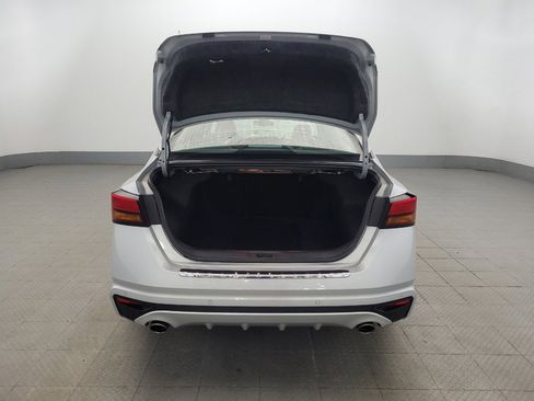 Used 2023 Nissan Altima 2.5 SL FWD image 29