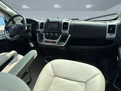 Used 2021 RAM ProMaster 1500 w/ Convenience Group FWD image 29