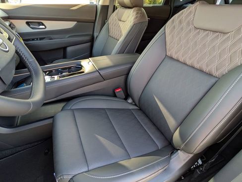 New 2026 Nissan Murano Platinum w/ Cargo Package AWD/4WD image 14