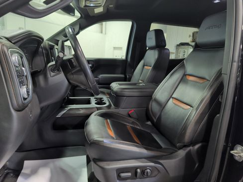 Used 2022 GMC Sierra 1500 AT4 image 8