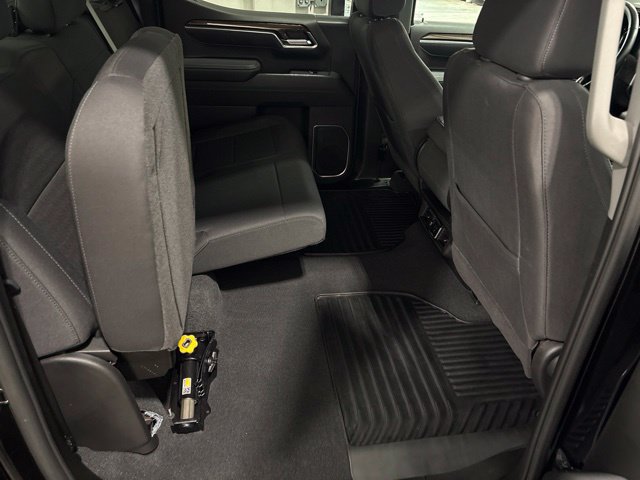 Used 2026 Chevrolet Silverado 1500 RST AWD/4WD image 39
