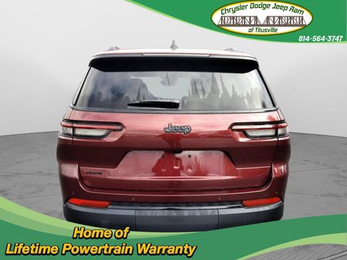 New 2025 Jeep Grand Cherokee L Laredo image 6