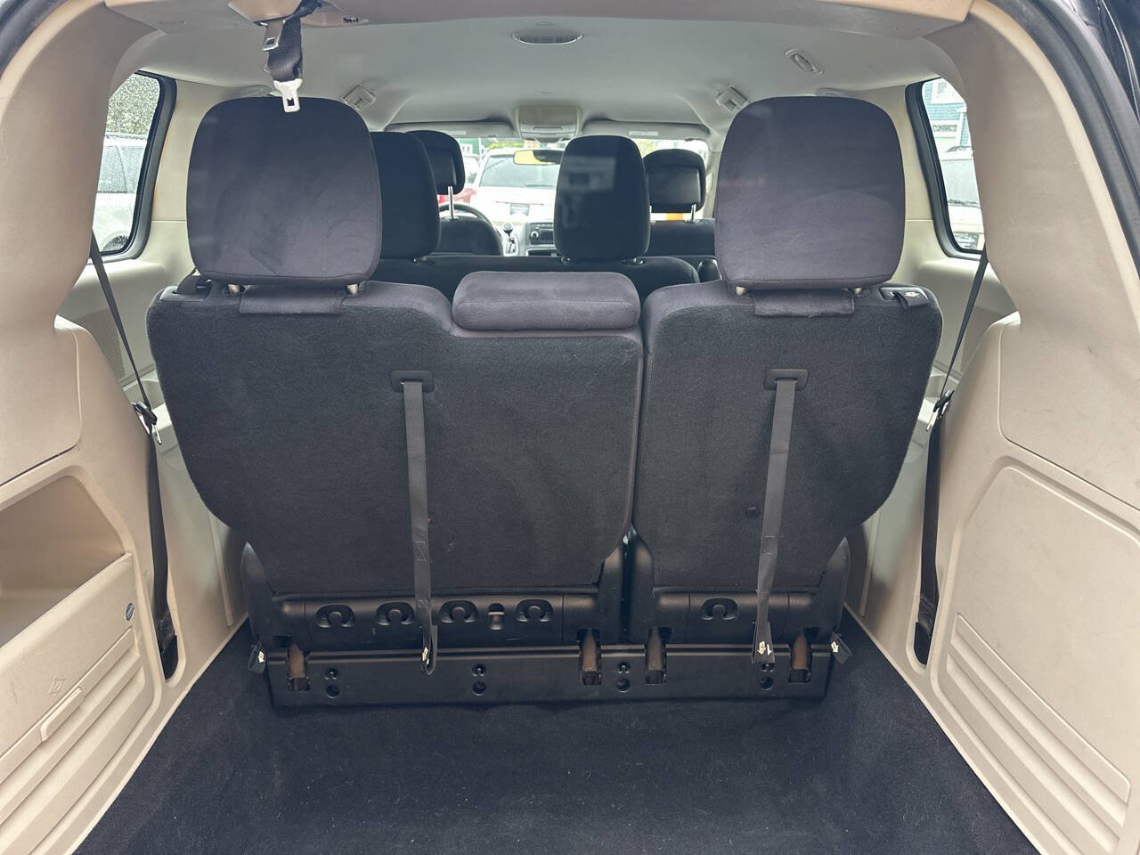 Used 2014 Dodge Grand Caravan FWD image 10